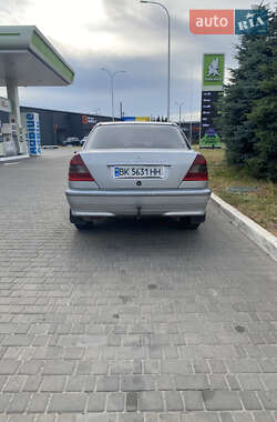Седан Mercedes-Benz C-Class 1996 в 