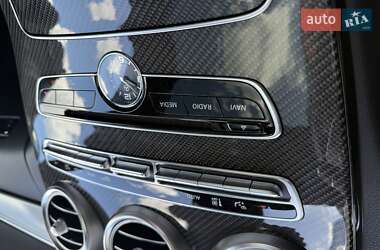 Купе Mercedes-Benz C-Class 2017 в 
