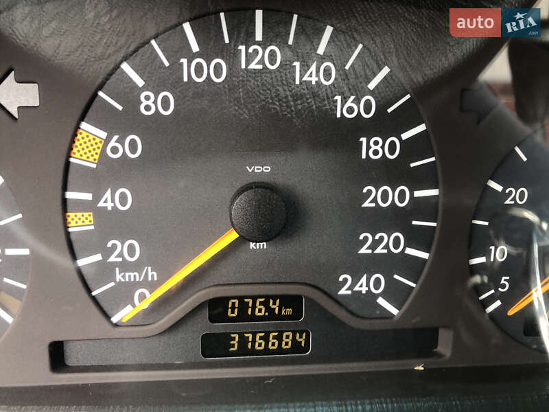 Седан Mercedes-Benz C-Class 1998 в Полтаве фото 8 Седан Mercedes-Benz C-Class 1998 в Полтаве