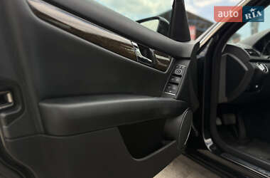 Универсал Mercedes-Benz C-Class 2010 в 
