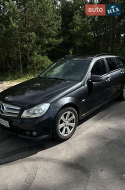 Mercedes-Benz C-Class 2011 Mercedes-Benz C-Class 2011