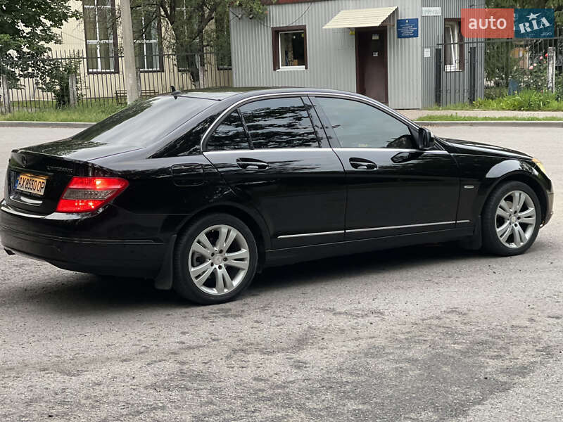 Mercedes-Benz C-Class 2008
