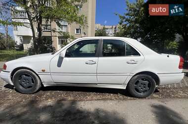 Седан Mercedes-Benz C-Class 1995 в 