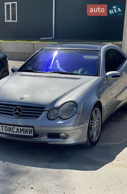 Купе Mercedes-Benz C-Class 2002 в 