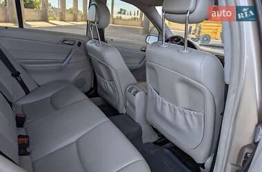 Седан Mercedes-Benz C-Class 2003 в 