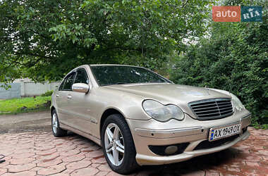 Седан Mercedes-Benz C-Class 2001 в Харкові