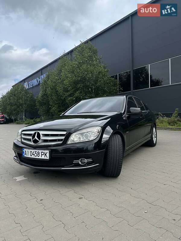 Седан Mercedes-Benz C-Class 2010 в Белой Церкви