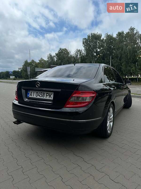 Седан Mercedes-Benz C-Class 2010 в Белой Церкви