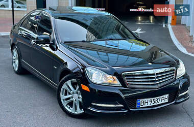 Mercedes-Benz C-Class 2011 Mercedes-Benz C-Class 2011