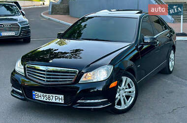 Седан Mercedes-Benz C-Class 2011 в 