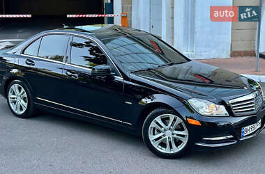 Седан Mercedes-Benz C-Class 2011 в 