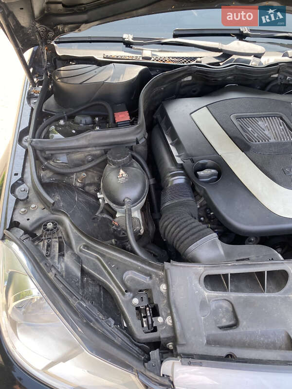 Седан Mercedes-Benz C-Class 2011 в Луцке