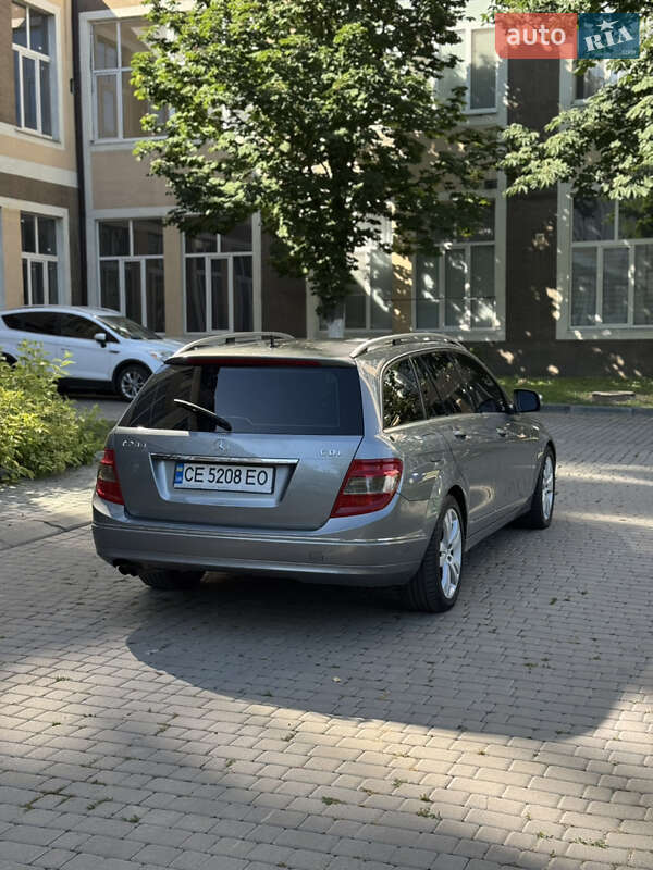 Универсал Mercedes-Benz C-Class 2008 в Черновцах