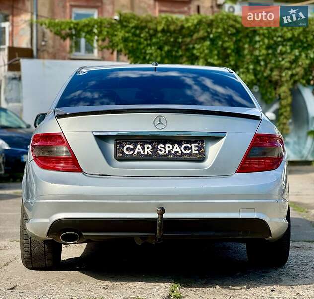 Седан Mercedes-Benz C-Class 2008 в Одессе