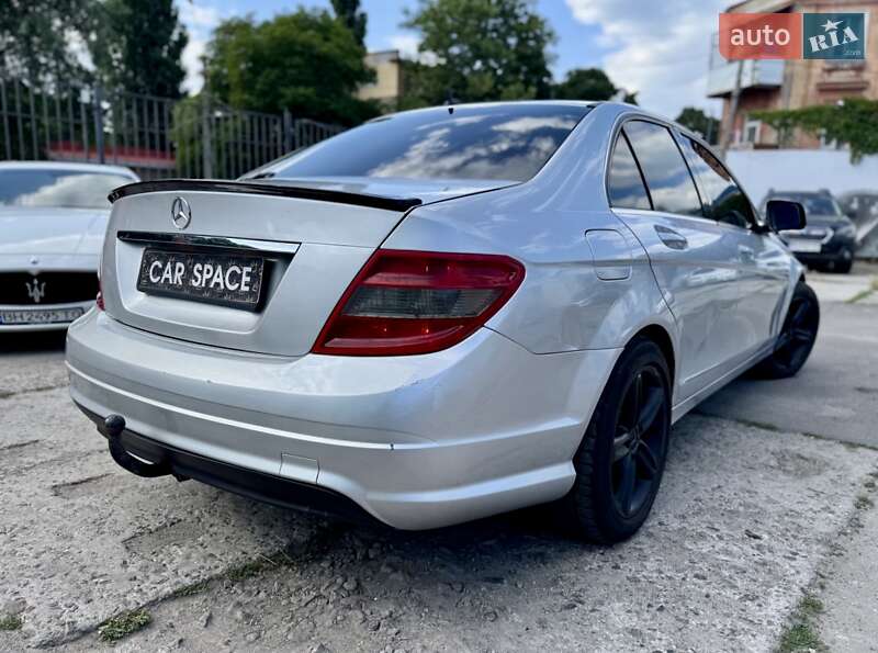 Седан Mercedes-Benz C-Class 2008 в Одессе