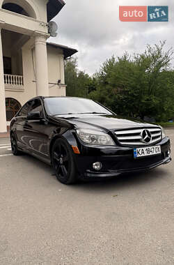 Седан Mercedes-Benz C-Class 2010 в 