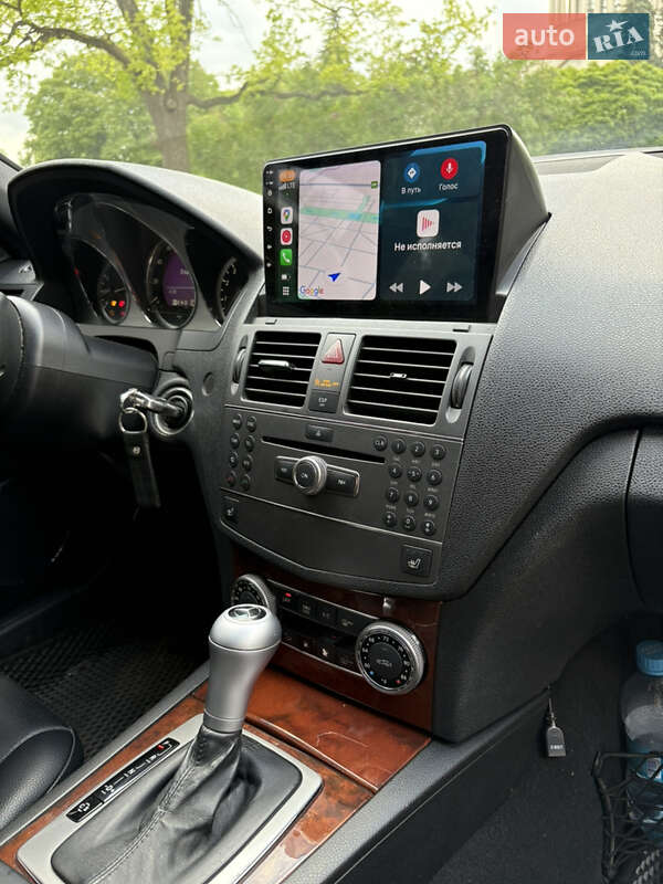 Седан Mercedes-Benz C-Class 2010 в Киеве