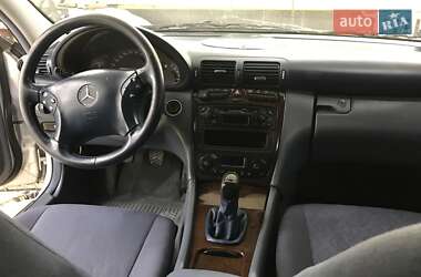 Седан Mercedes-Benz C-Class 2000 в 