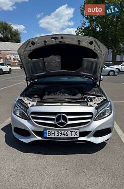 Универсал Mercedes-Benz C-Class 2017 в 