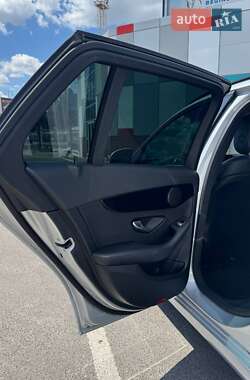 Универсал Mercedes-Benz C-Class 2017 в 