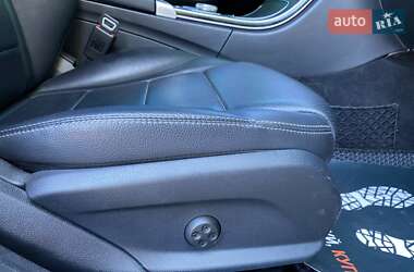 Седан Mercedes-Benz C-Class 2016 в 