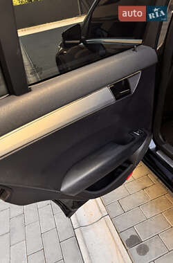 Седан Mercedes-Benz C-Class 2008 в 