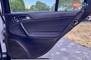 Универсал Mercedes-Benz C-Class 2007 в 