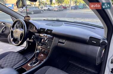 Универсал Mercedes-Benz C-Class 2007 в 