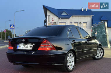 Седан Mercedes-Benz C-Class 2006 в 