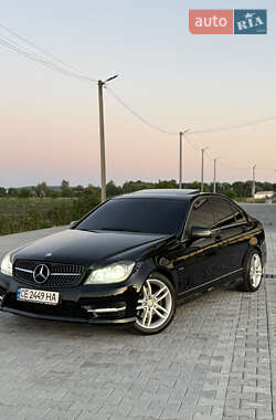 Седан Mercedes-Benz C-Class 2012 в Чернівцях