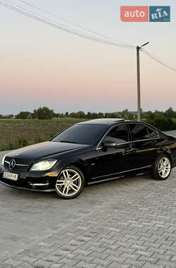 Седан Mercedes-Benz C-Class 2012 в 