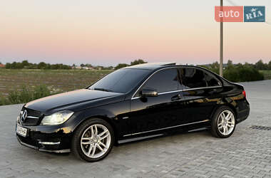 Седан Mercedes-Benz C-Class 2012 в 
