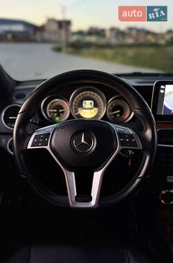 Седан Mercedes-Benz C-Class 2012 в 