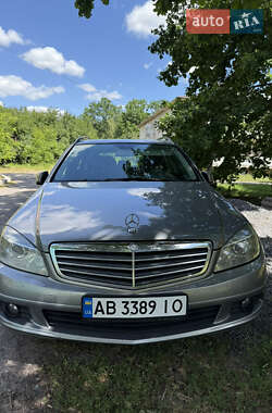Mercedes-Benz C-Class 2011
