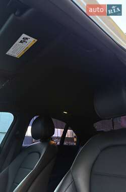 Седан Mercedes-Benz C-Class 2015 в 