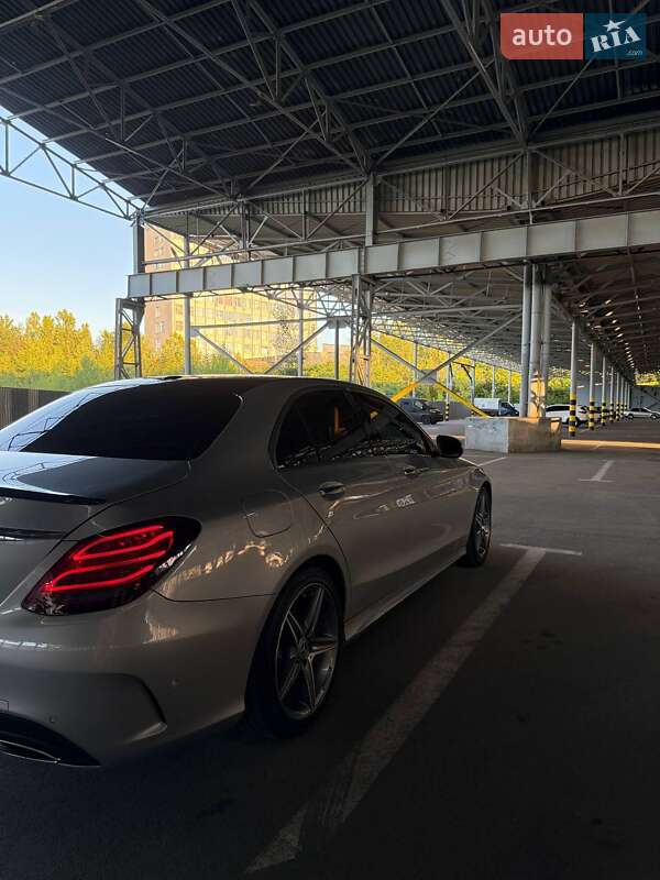 Седан Mercedes-Benz C-Class 2015 в Харькове