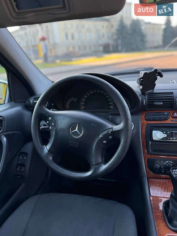 Седан Mercedes-Benz C-Class 2002 в Хмельницком
