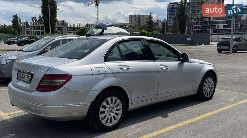 Седан Mercedes-Benz C-Class 2007 в Києві