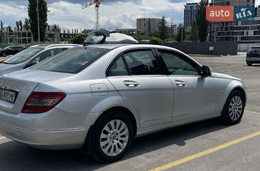 Седан Mercedes-Benz C-Class 2007 в 