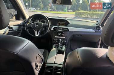 Универсал Mercedes-Benz C-Class 2011 в 