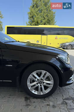 Седан Mercedes-Benz C-Class 2012 в 