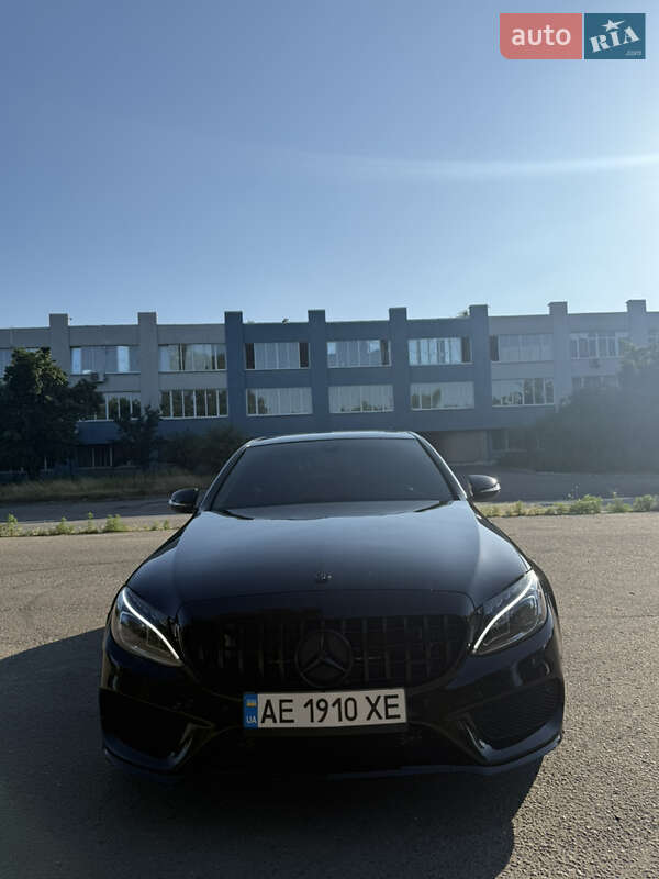 Седан Mercedes-Benz C-Class 2015 в Івано-Франківську