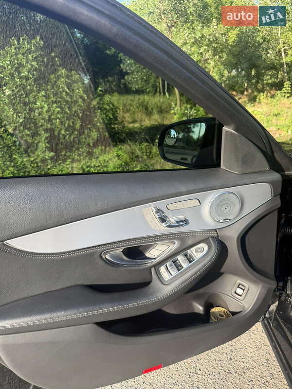Седан Mercedes-Benz C-Class 2015 в Ивано-Франковске