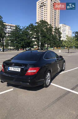 Купе Mercedes-Benz C-Class 2013 в 