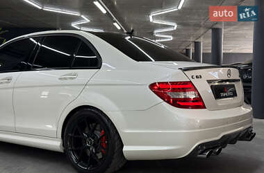 Седан Mercedes-Benz C-Class 2011 в 