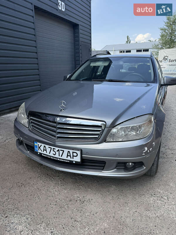 Mercedes-Benz C-Class 2008