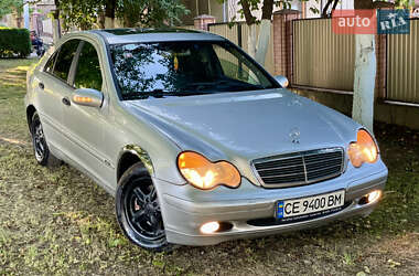 Седан Mercedes-Benz C-Class 2002 в Черновцах