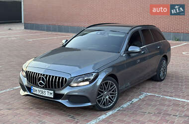 Универсал Mercedes-Benz C-Class 2018 в 