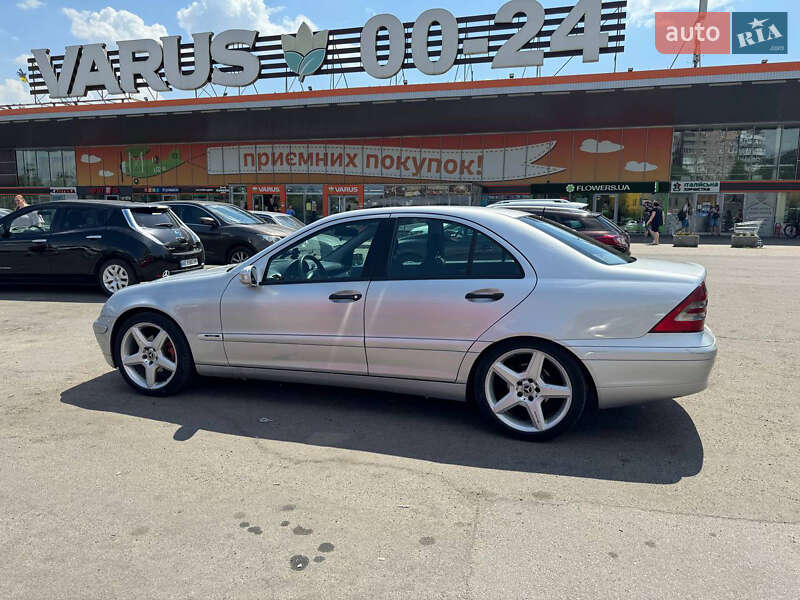 Mercedes-Benz C-Class 2000