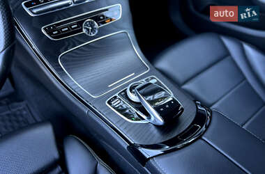 Седан Mercedes-Benz C-Class 2016 в 